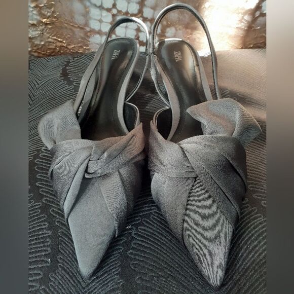 Zara Nwot Gray Satin Slingback Kitten Heels - Picture 10 of 15